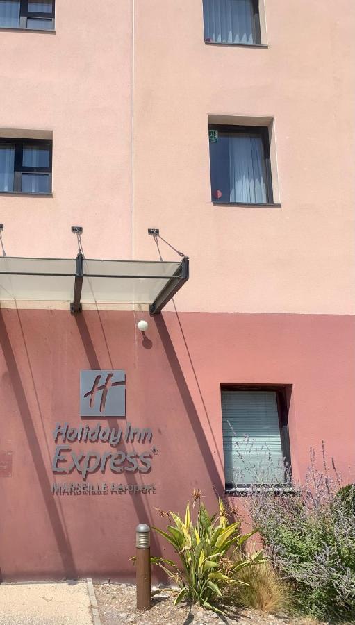 Holiday Inn Express - Marseille Airport, An Ihg Hotel Vitrolles  Buitenkant foto